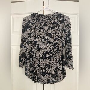 Cocomo Petite Black Floral Top